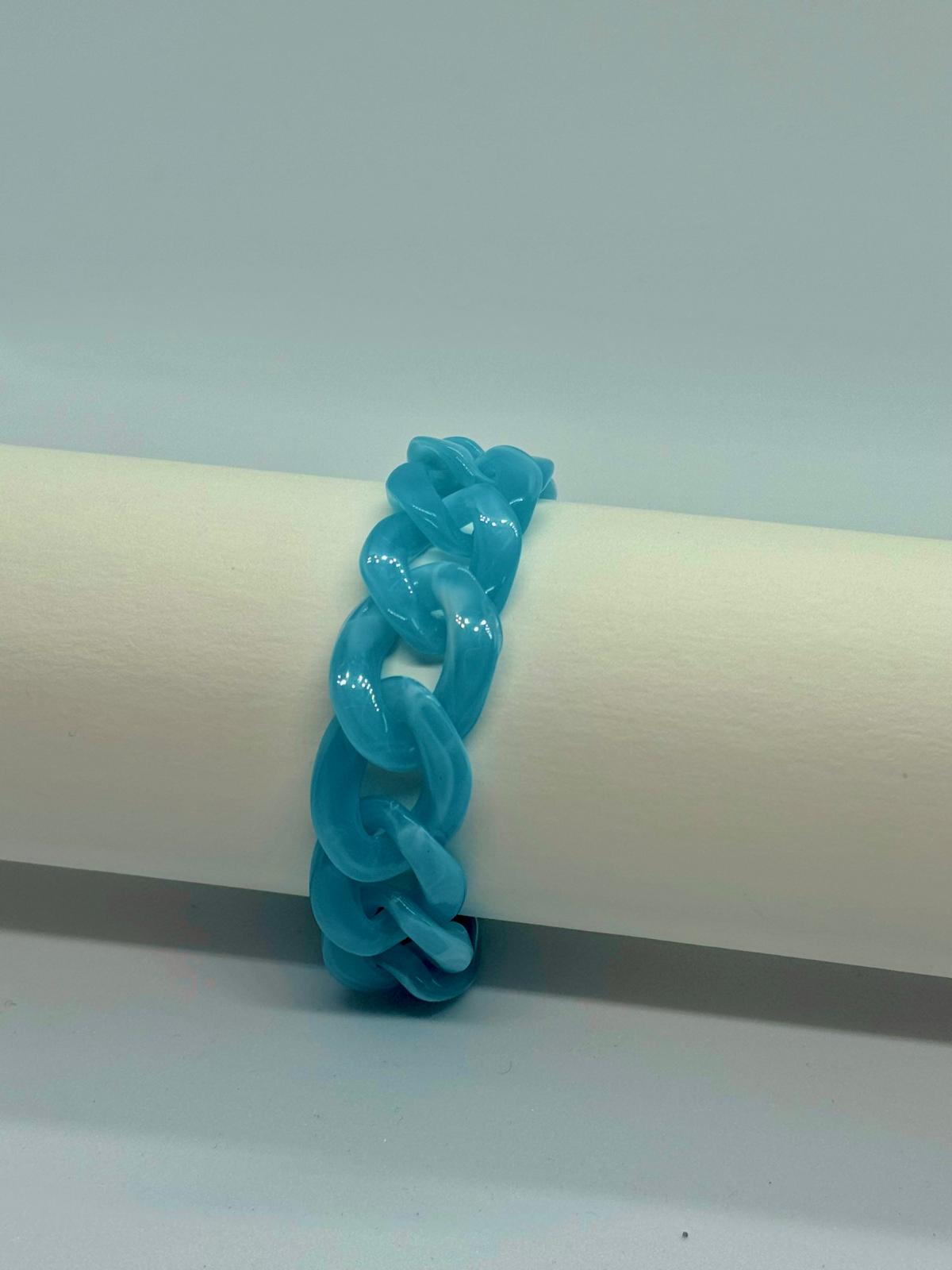 Bracelet en grosse maille bleu clair