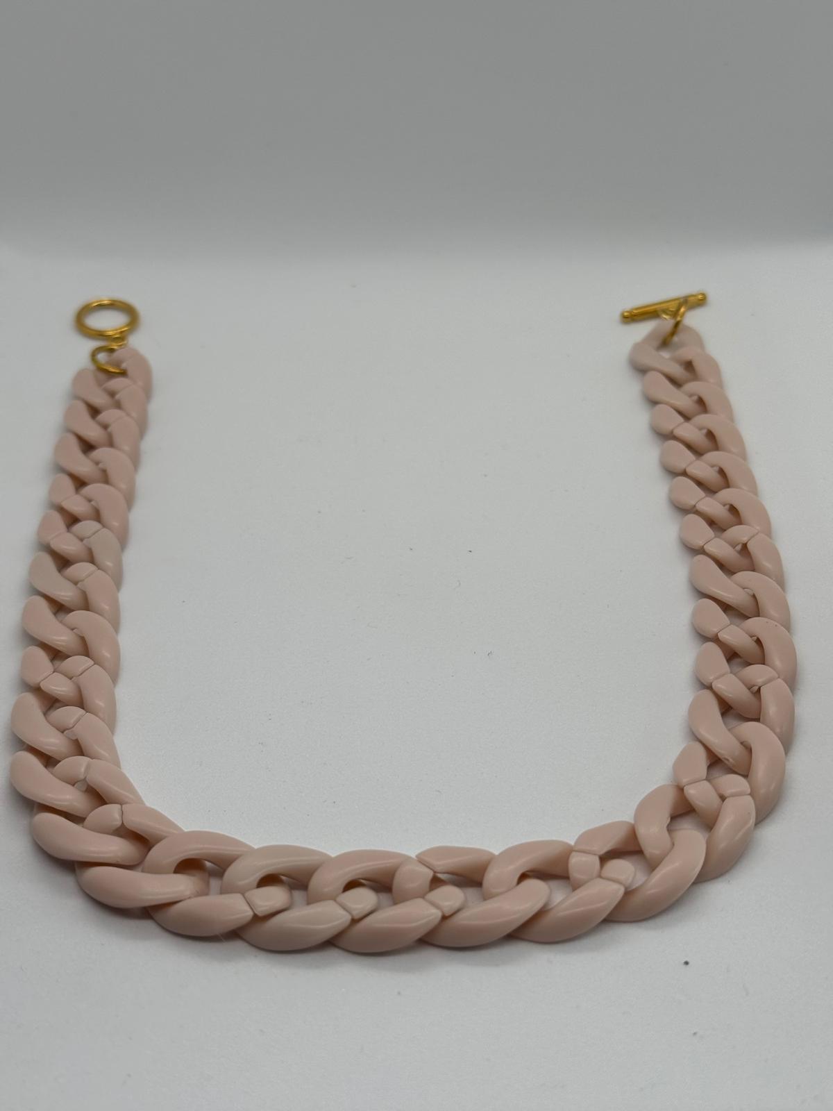 Collier en grosse maille mat rose vintage