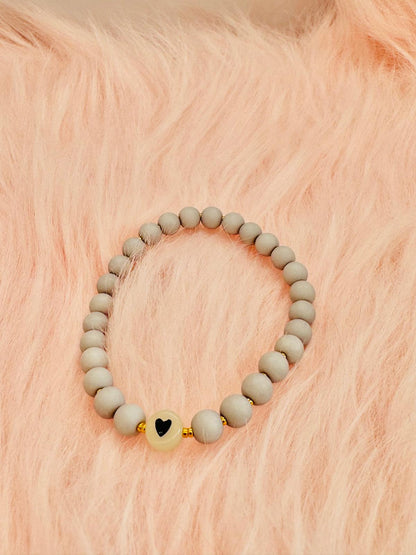 Bracelet Perles Grises et Dorées avec Cœur
