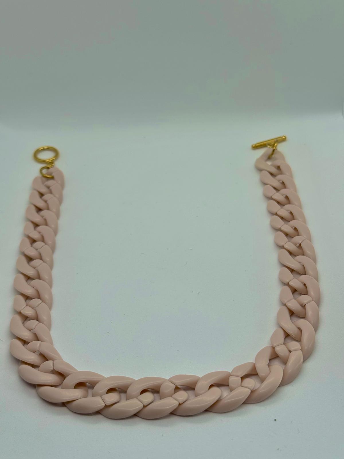 Collier en grosse maille mat rose vintage