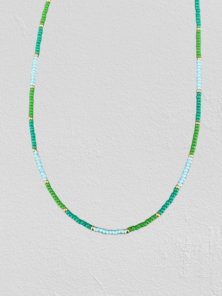 Collier Tendance en Perles de Rocaille- lumiére